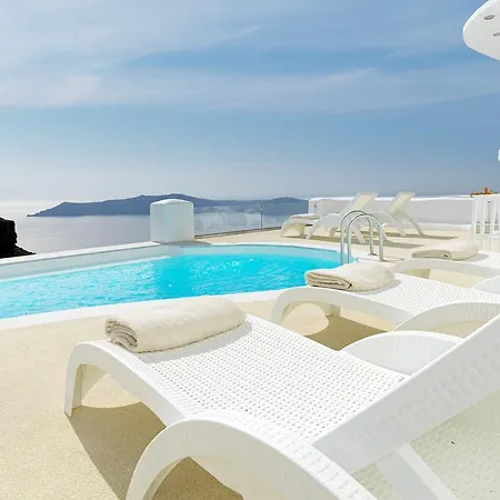Tholos Отель 4*